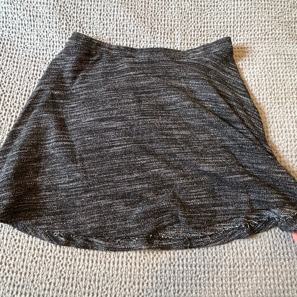 🌸BOGO🌸 skirt - Picture 4 of 4